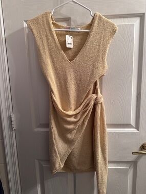 Free People Poppy Sweater Mini dress. NWT. Large.